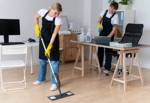 Nettoyage de bureau professionnel à Latronquière